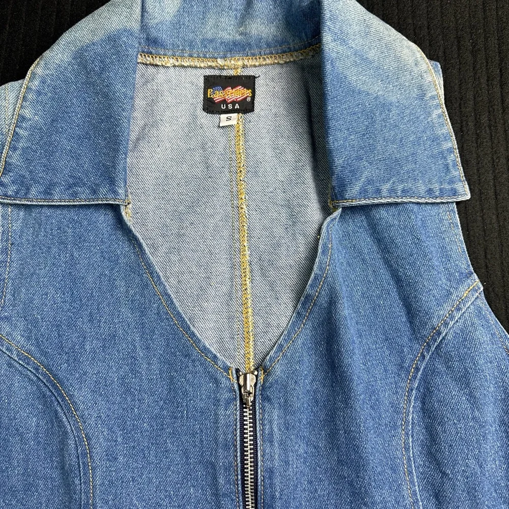 👖✨ Vintage Women’s East West USA Denim Vest Size S ✨👖 - Picture 3 of 9